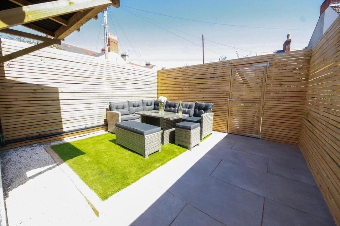 Bay City Studio Apartments Cardiff Luaran gambar