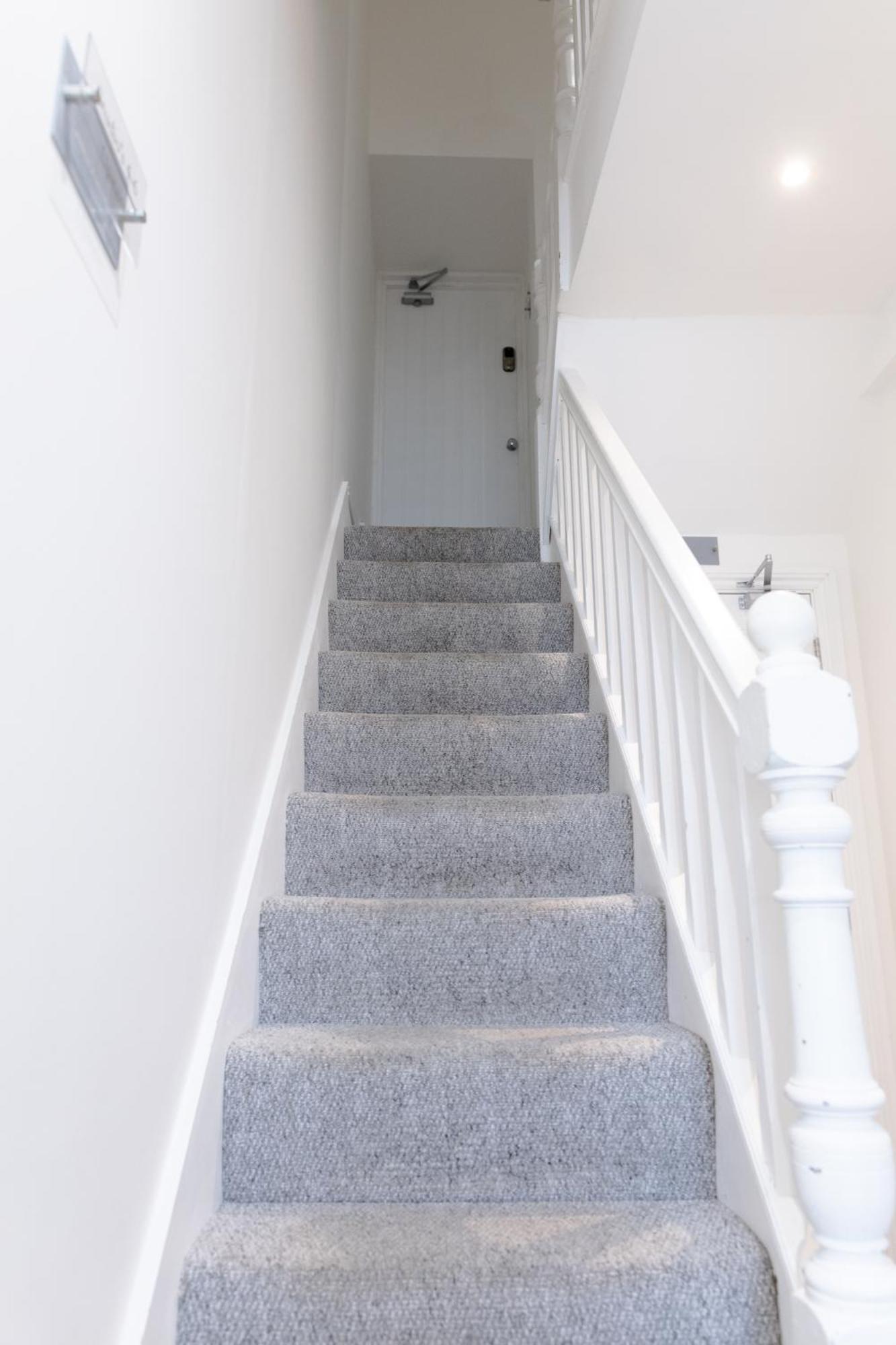 Bay City Studio Apartments Cardiff Luaran gambar