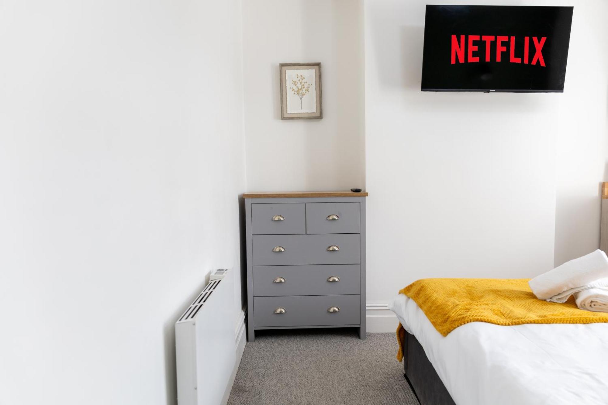 Bay City Studio Apartments Cardiff Luaran gambar