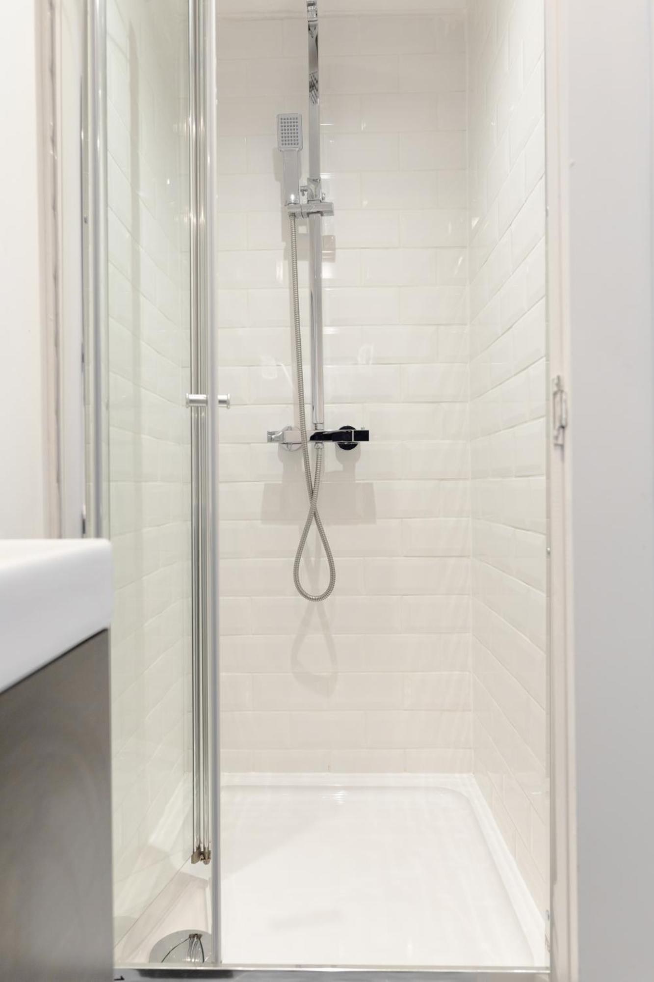Bay City Studio Apartments Cardiff Luaran gambar