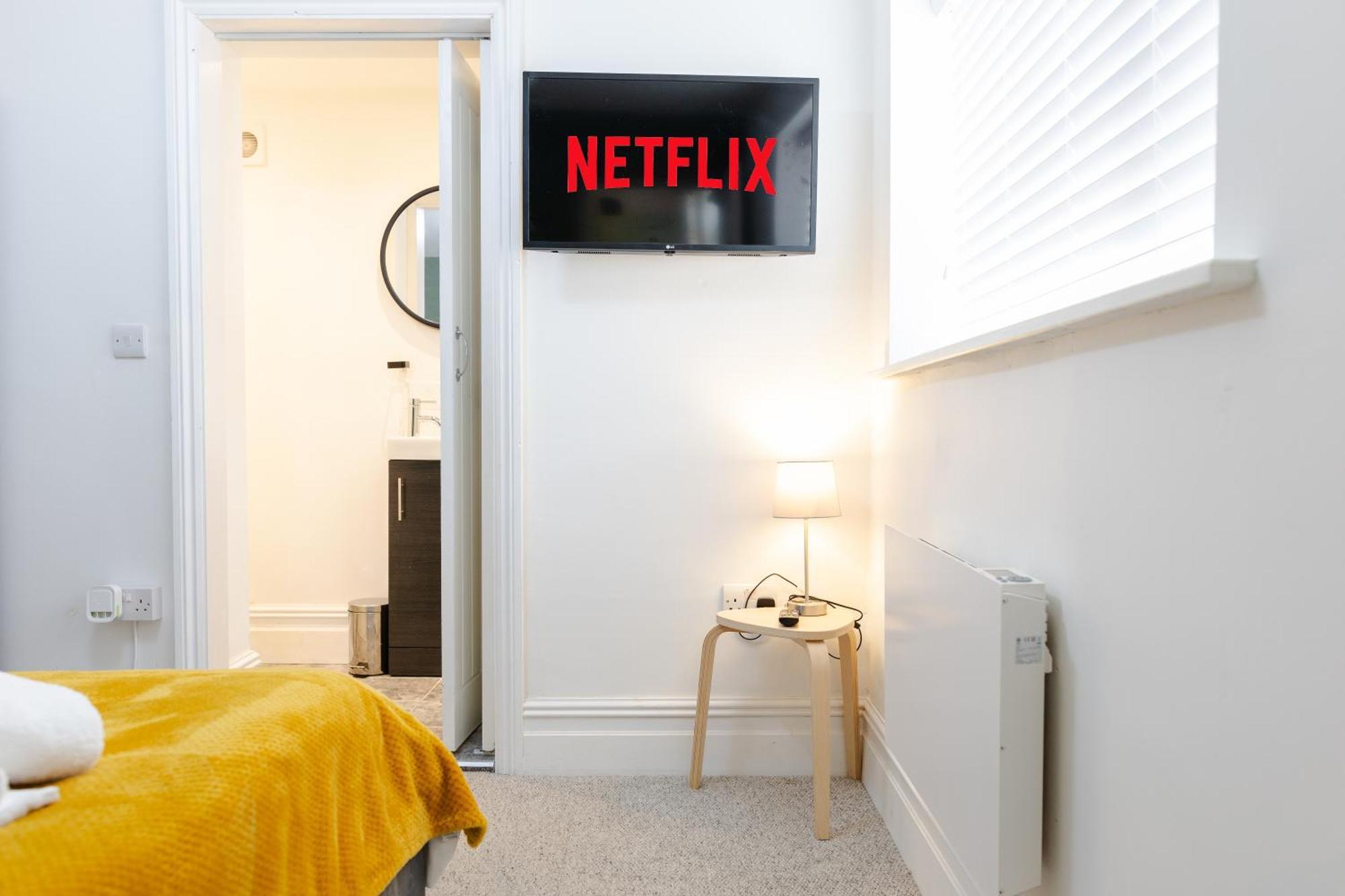 Bay City Studio Apartments Cardiff Luaran gambar