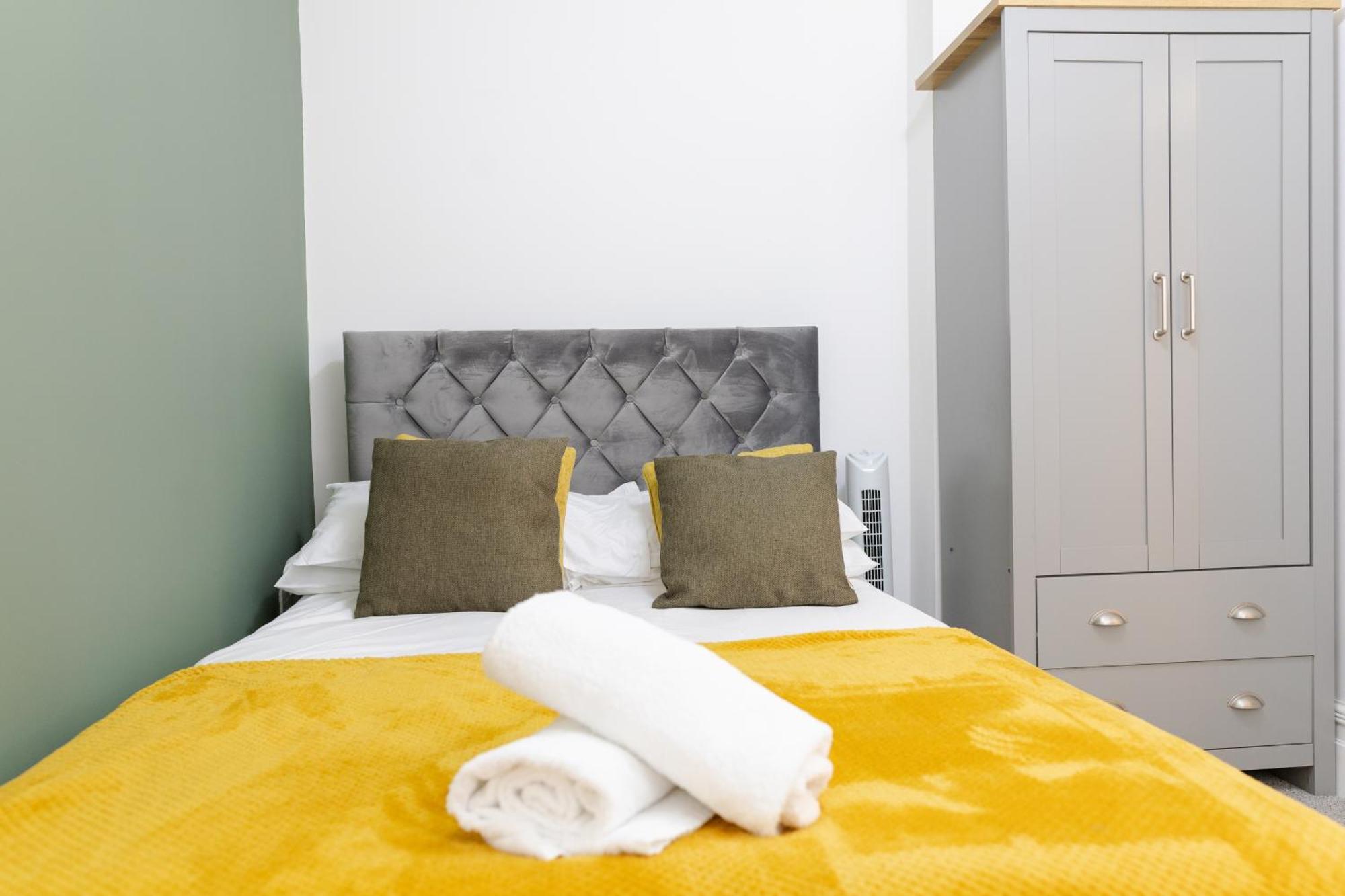Bay City Studio Apartments Cardiff Luaran gambar